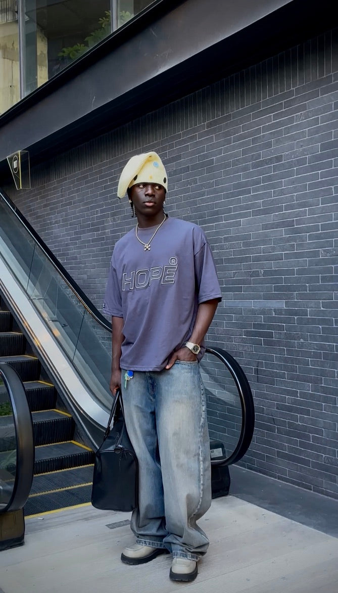 ๐๐จ๐ฑ๐ฒ ๐ ๐ซ๐๐ฒ ๐ฌ๐ญ๐๐๐ฅ