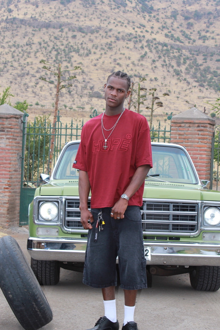 𝐁𝐨𝐱𝐲 𝐰𝐢𝐧𝐞 𝐫𝐞𝐝