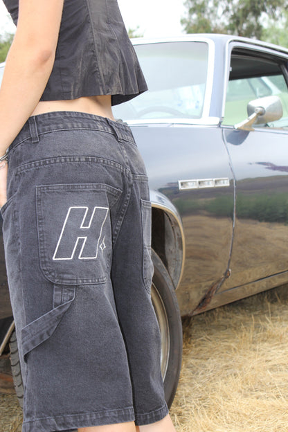 𝐏𝐮𝐫𝐞 𝐛𝐥𝐚𝐜𝐤 𝐜𝐚𝐫𝐩𝐞𝐧𝐭𝐞𝐫